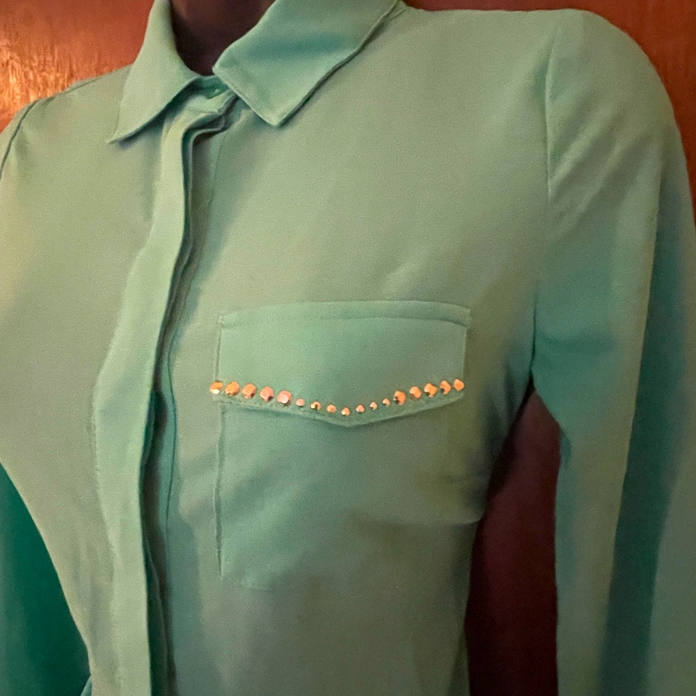 Nicki Minaj Green Button Down Blouse NWOT